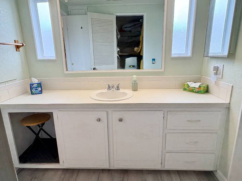 966 Sand Cay E a Venice, FL Mobile or Manufactured Home for Sale